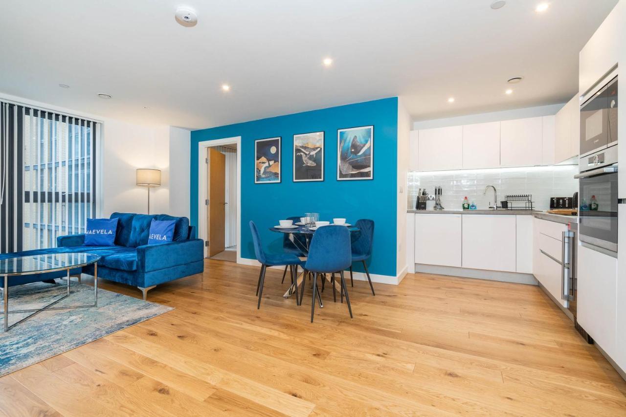 Maevela Apartments - Luxury Broad St Apartment - 2 Bed, 2 Bath - City Centre/Cube/Mailbox - With Underground Parking ✓- L Shape Sofa, Large 50 Inch Smart Tv With Free Netflix & Wifi Birmingam Exterior foto